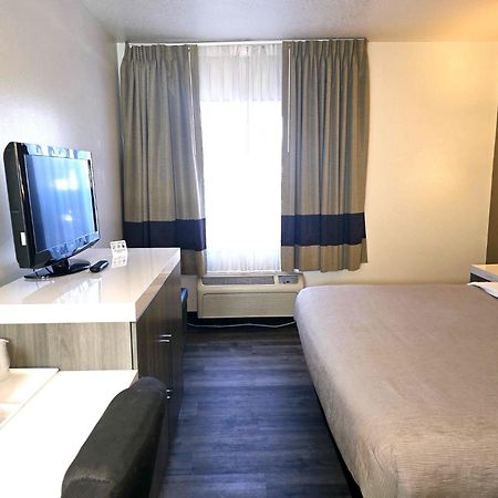 Quality Inn & Suites Longview Kelso Buitenkant foto