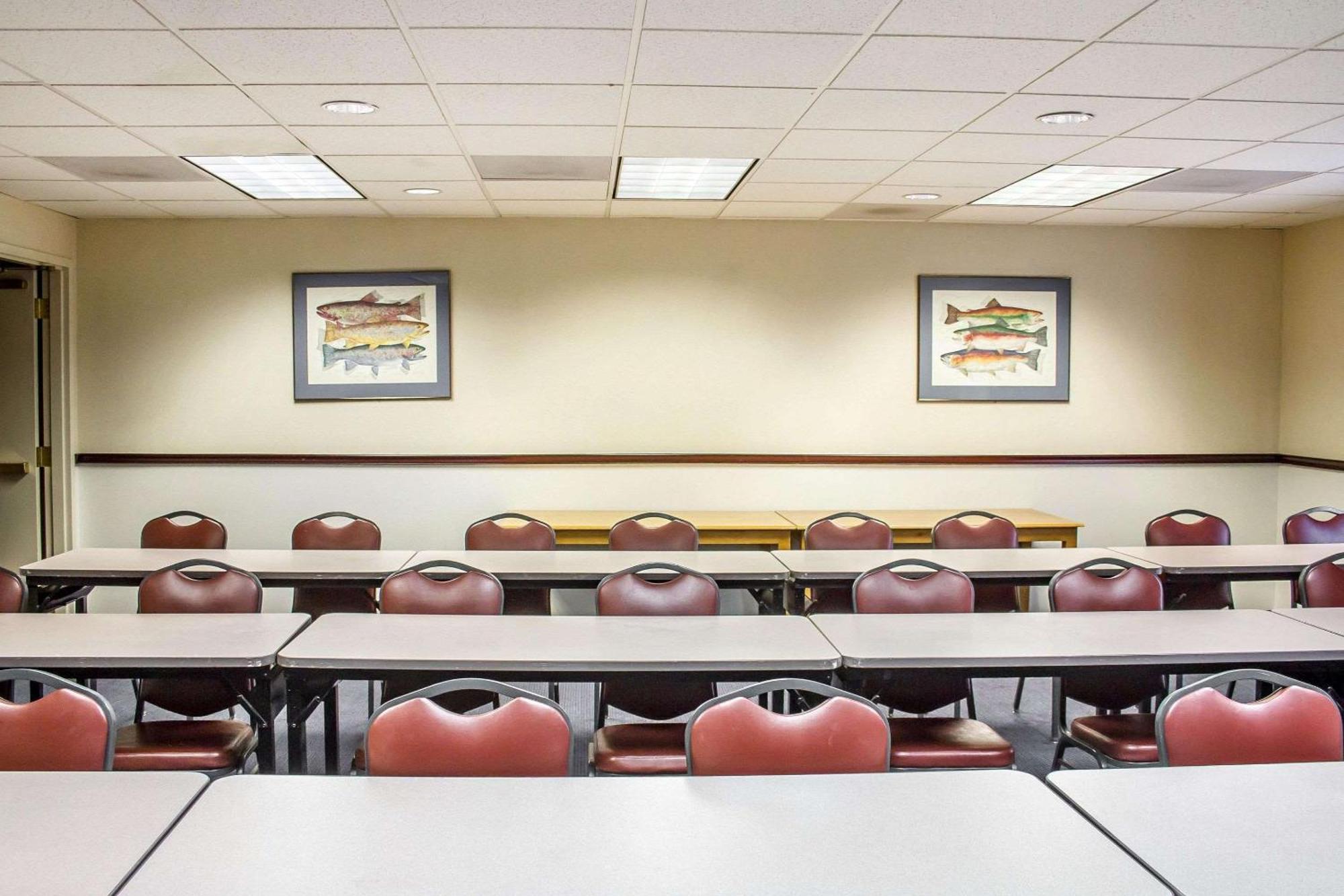 Quality Inn & Suites Longview Kelso Buitenkant foto