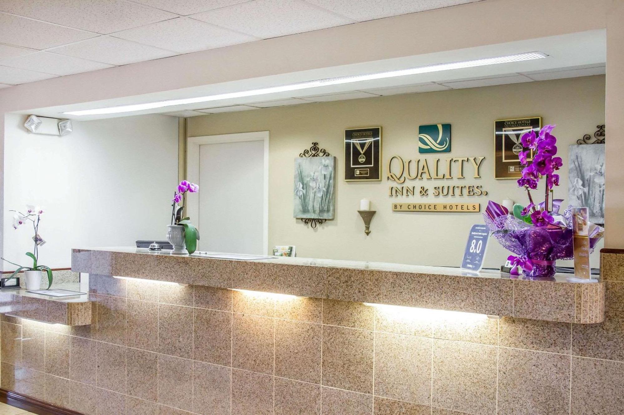 Quality Inn & Suites Longview Kelso Buitenkant foto