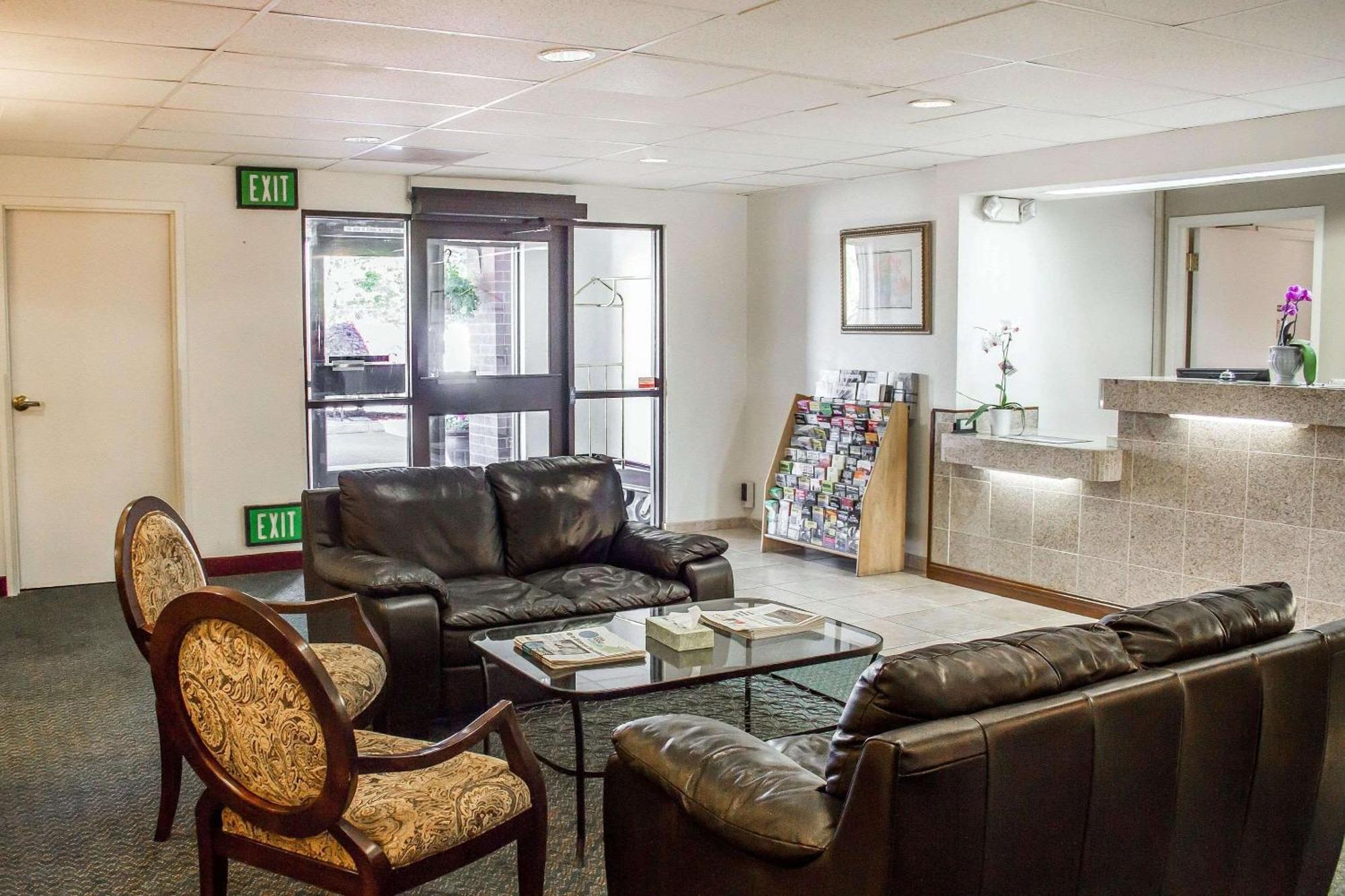 Quality Inn & Suites Longview Kelso Buitenkant foto